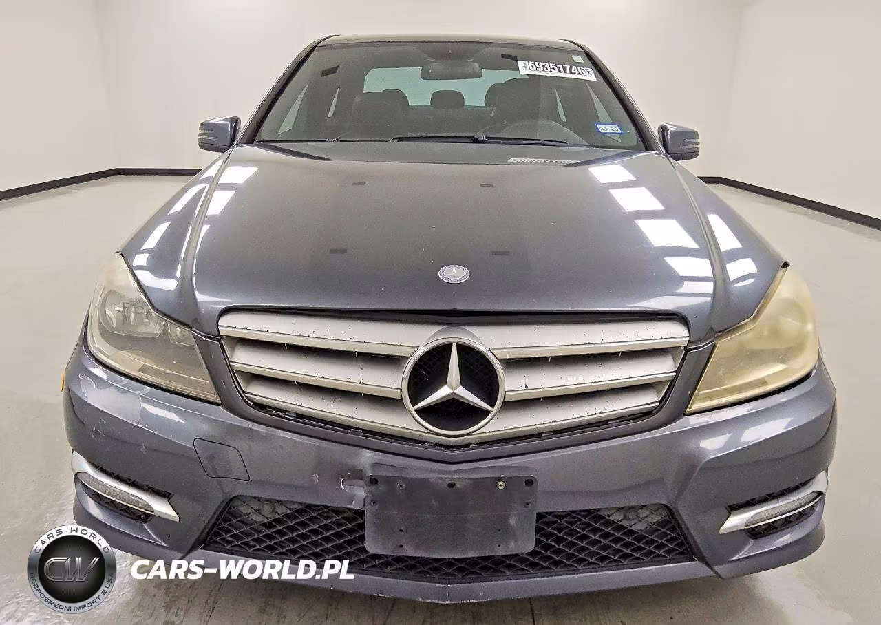 2013 Mercedes-Benz C 250 VIN:WDDGF4HB6DA810913 - 5