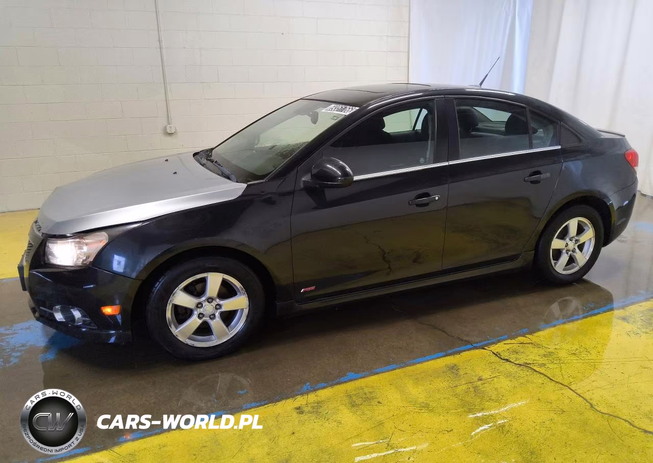 2013 Chevrolet Cruze Lt – zdjęcie 1 z 13