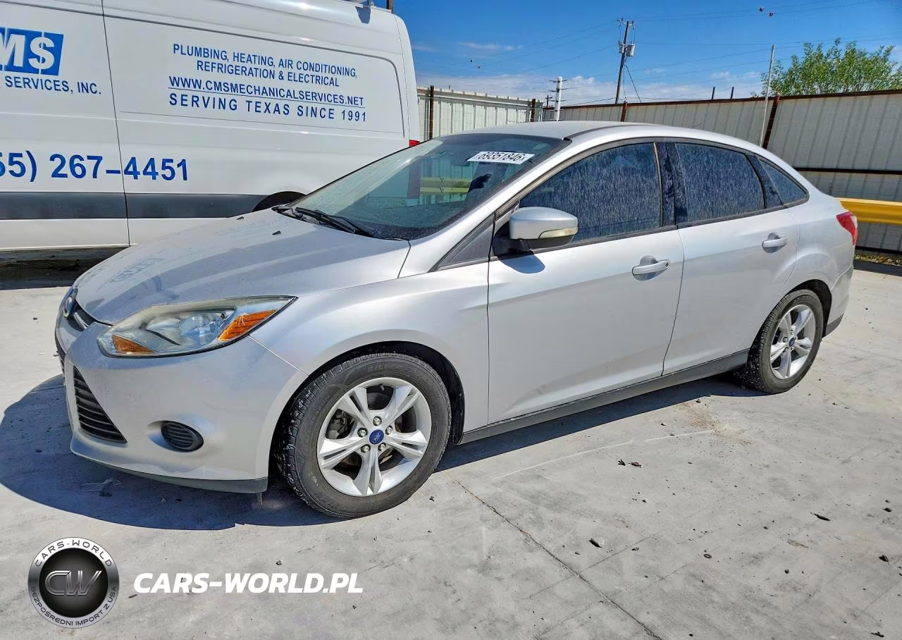2014 Ford Focus Se VIN:1FADP3F22EL445617 - 1
