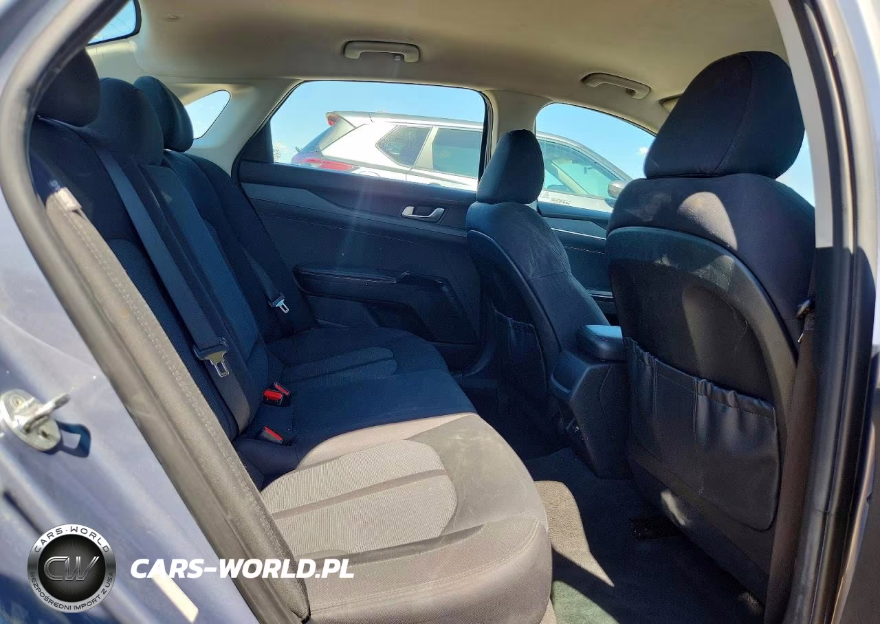 2023 Kia K5 Lxs VIN:5XXG14J27PG196630 - 10