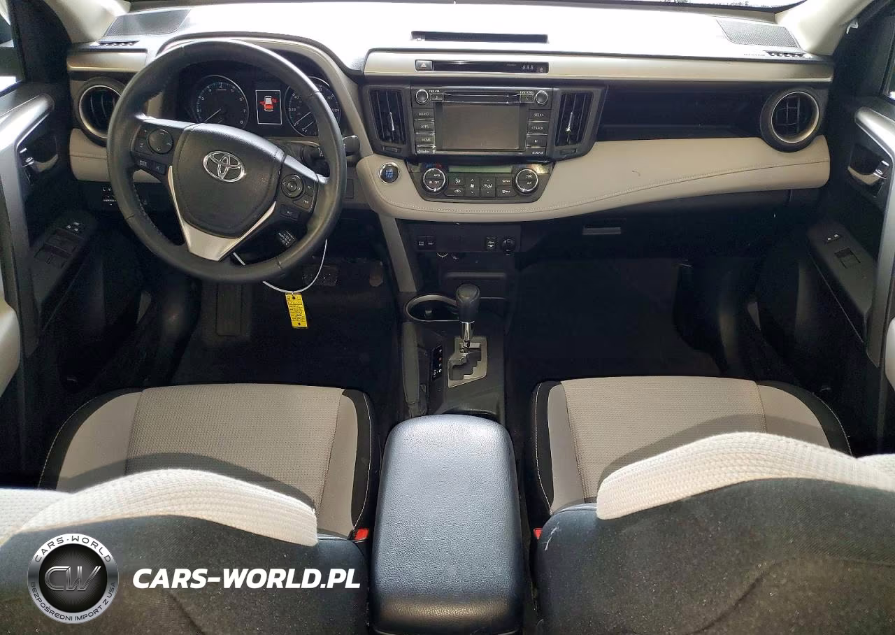 2017 Toyota Rav4 Xle VIN:2T3RFREVXHW677238 - 8