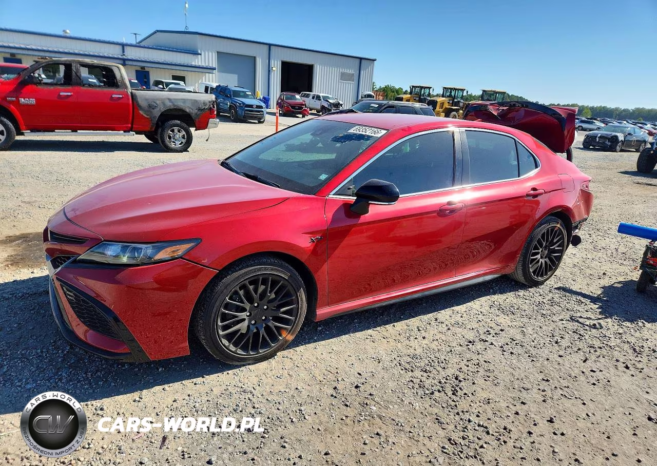 2023 Toyota Camry Se – zdjęcie 1 z 13