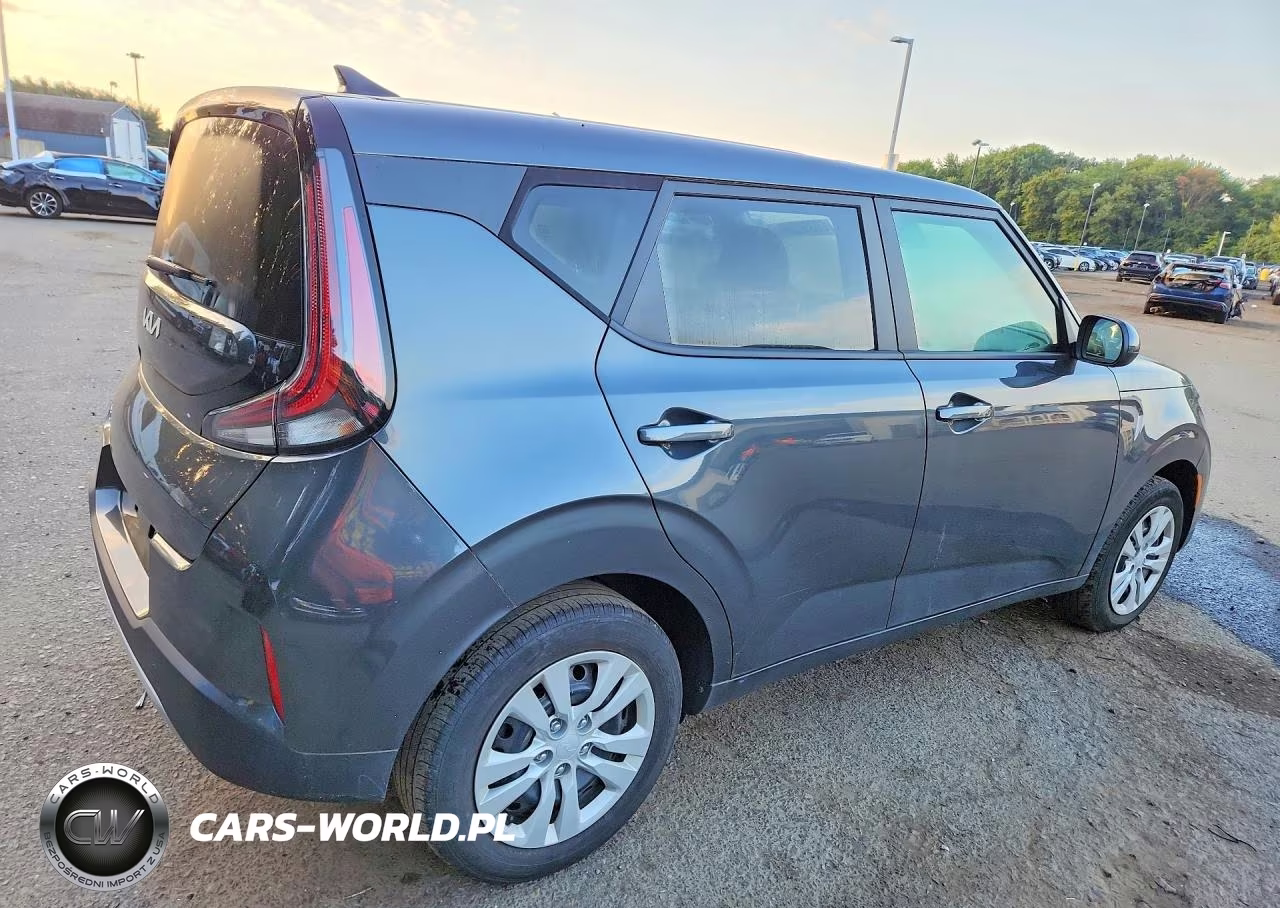 2024 Kia Soul Lx VIN:KNDJ23AU2R7903921 - 3