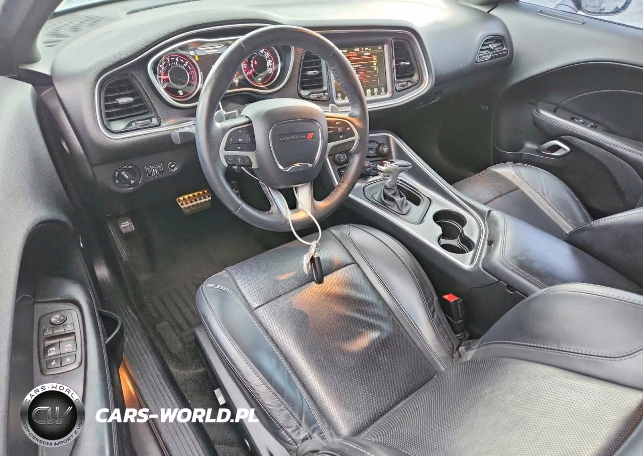2015 Dodge Challenger Sxt Plus VIN:2C3CDZBT5FH910779 - 8
