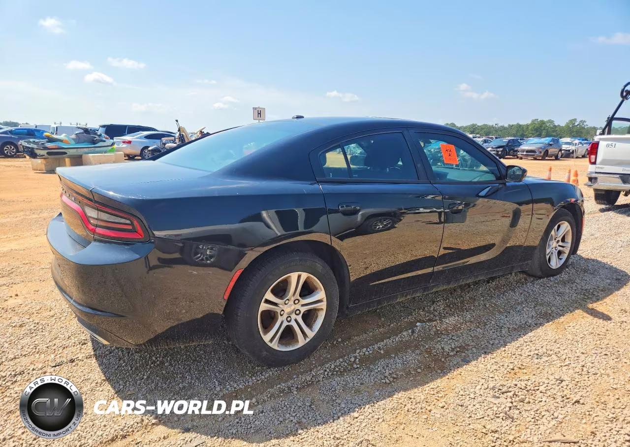 2019 Dodge Charger Sxt VIN:2C3CDXBG0KH724889 - 3