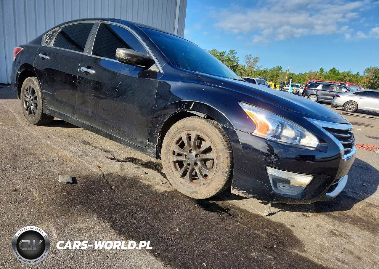 2015 Nissan Altima 2.5 S VIN:1N4AL3AP5FC134816 - 4