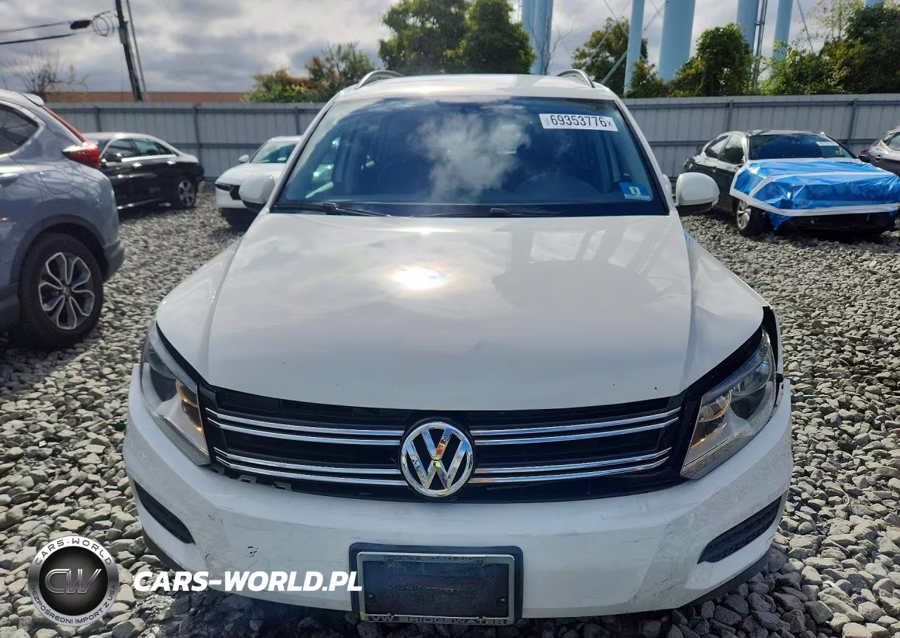 2016 Volkswagen Tiguan S VIN:WVGBV7AX0GK000461 - 5