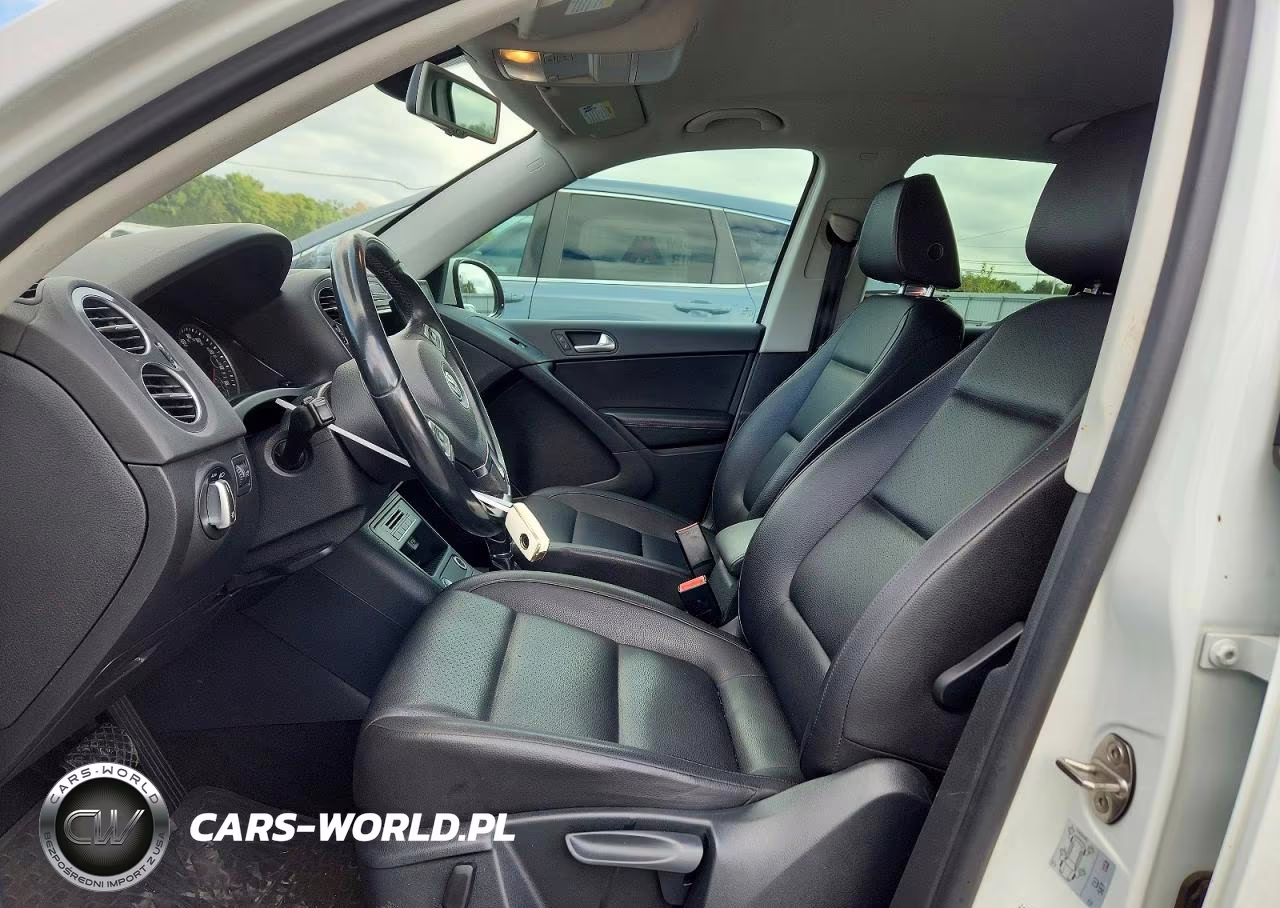 2016 Volkswagen Tiguan S VIN:WVGBV7AX0GK000461 - 7