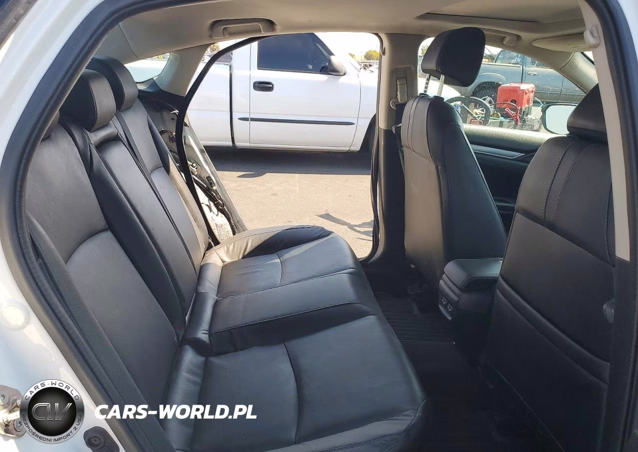 2017 Honda Civic Touring VIN:2HGFC1F92HH651023 - 10