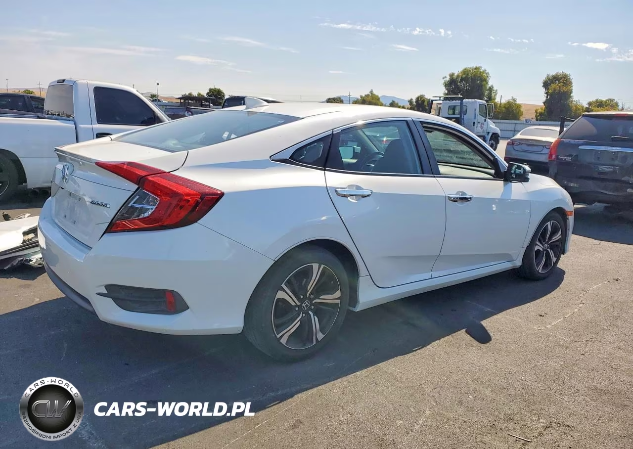 2017 Honda Civic Touring VIN:2HGFC1F92HH651023 - 3