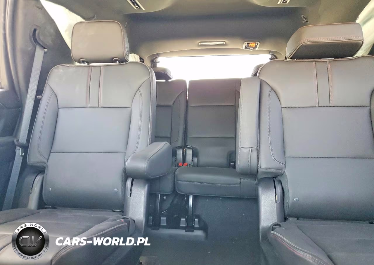 2022 Chevrolet Tahoe C1500 Rst VIN:1GNSCRKD9NR320190 - 10