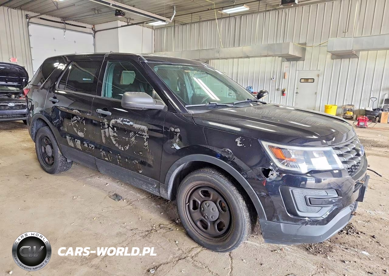 2019 Ford Explorer Police Interceptor VIN:1FM5K8AR4KGB45222 - 4