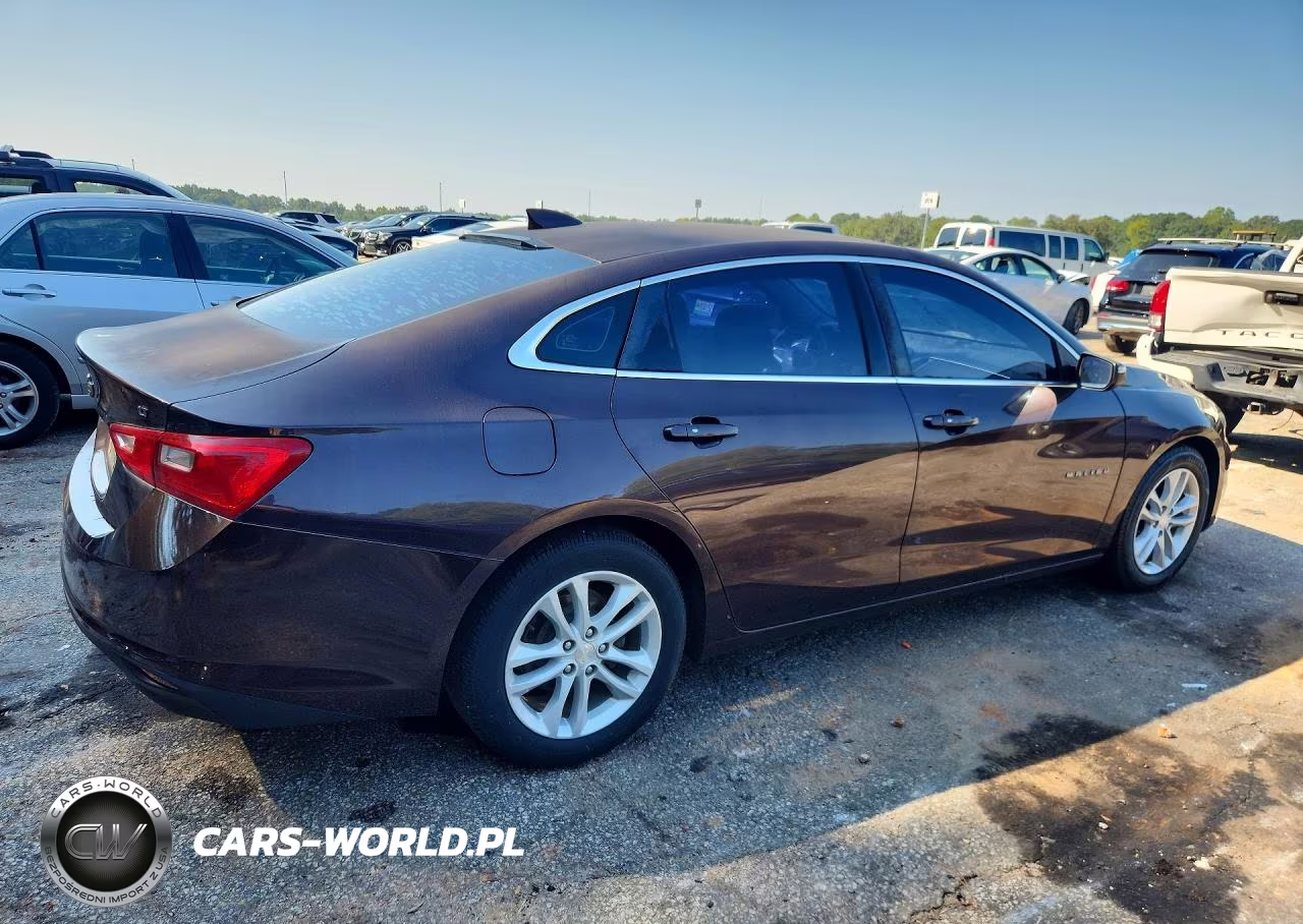 2016 Chevrolet Malibu Lt VIN:1G1ZE5ST0GF257270 - 3