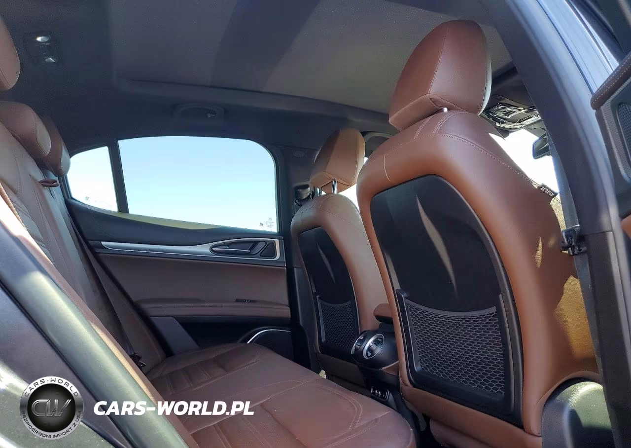 2021 Alfa Romeo Stelvio Ti VIN:ZASPAKBNXM7D16073 - 11