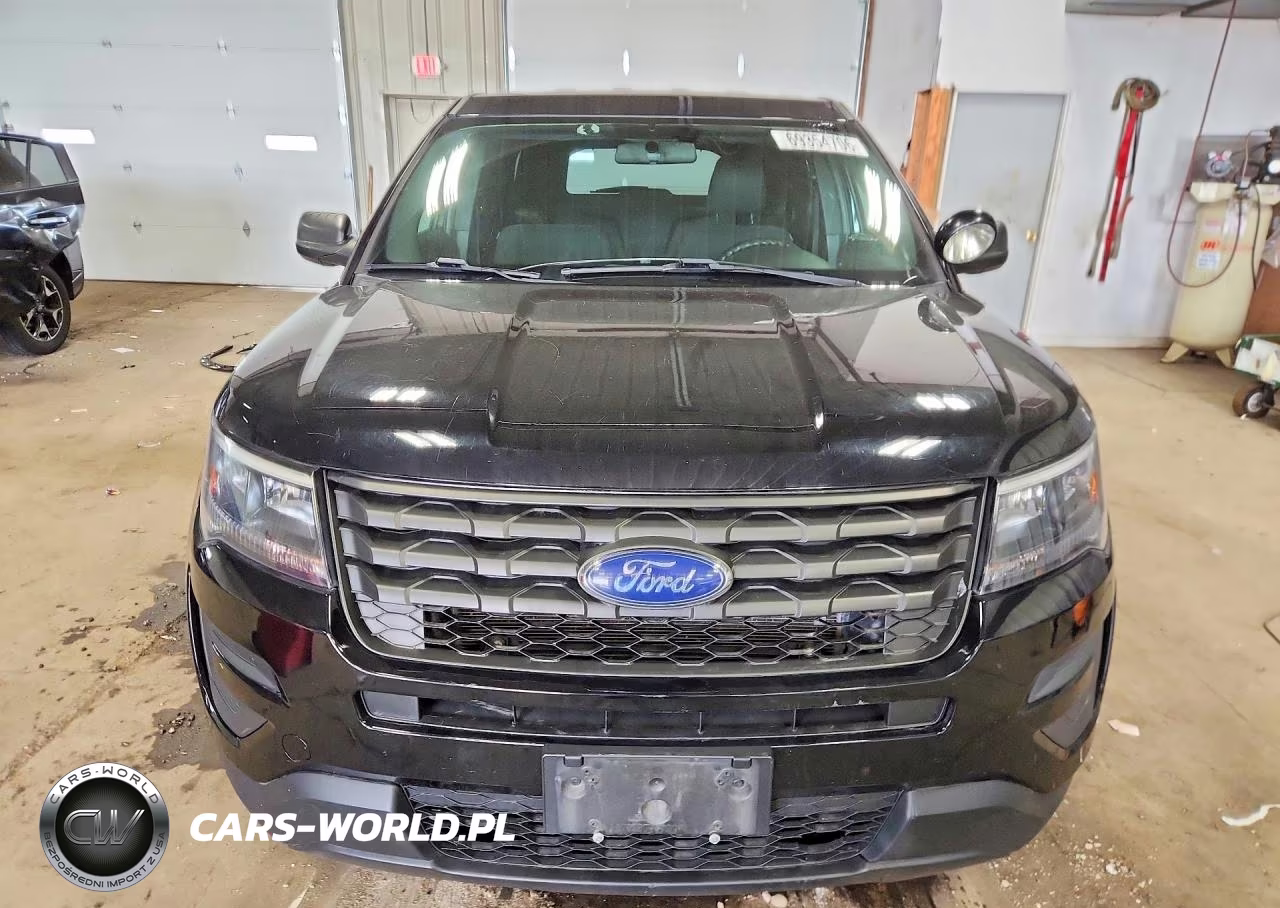 2018 Ford Explorer Police Interceptor VIN:1FM5K8AR1JGB68827 - 5