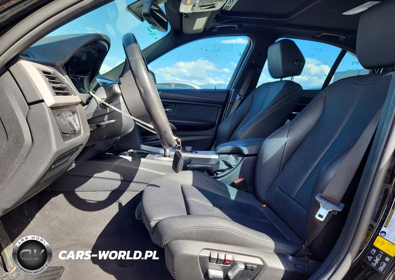 2018 BMW 320 Xi VIN:WBA8E5G53JNV01954 - 7