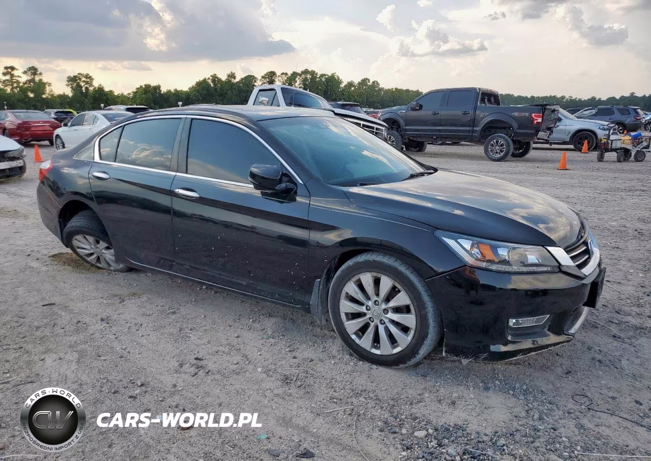 HONDA ACCORD EXL VIN:1HGCR2F88DA040520 - 4