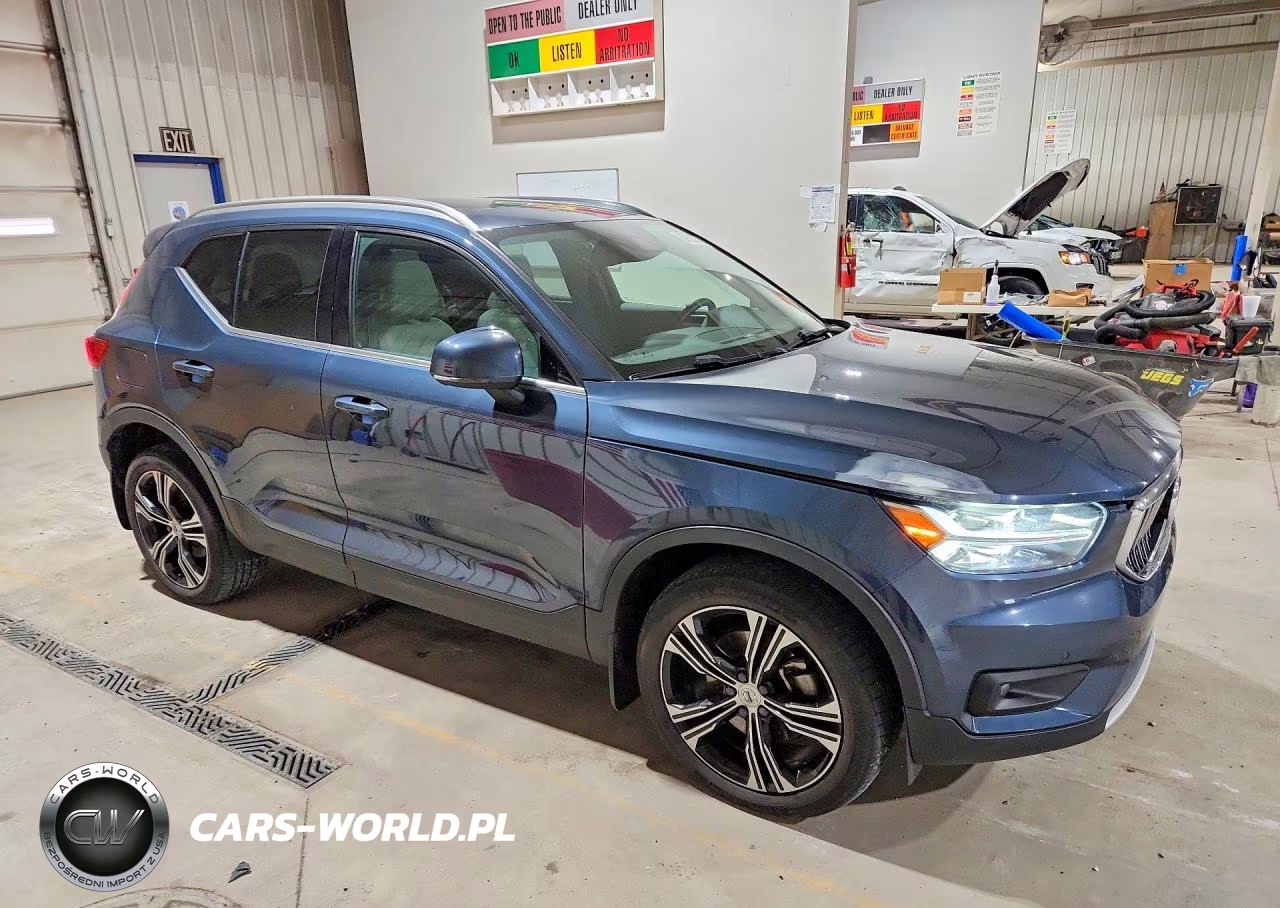 2021 Volvo Xc40 T5 Inscription VIN:YV4162UL7M2466518 - 4