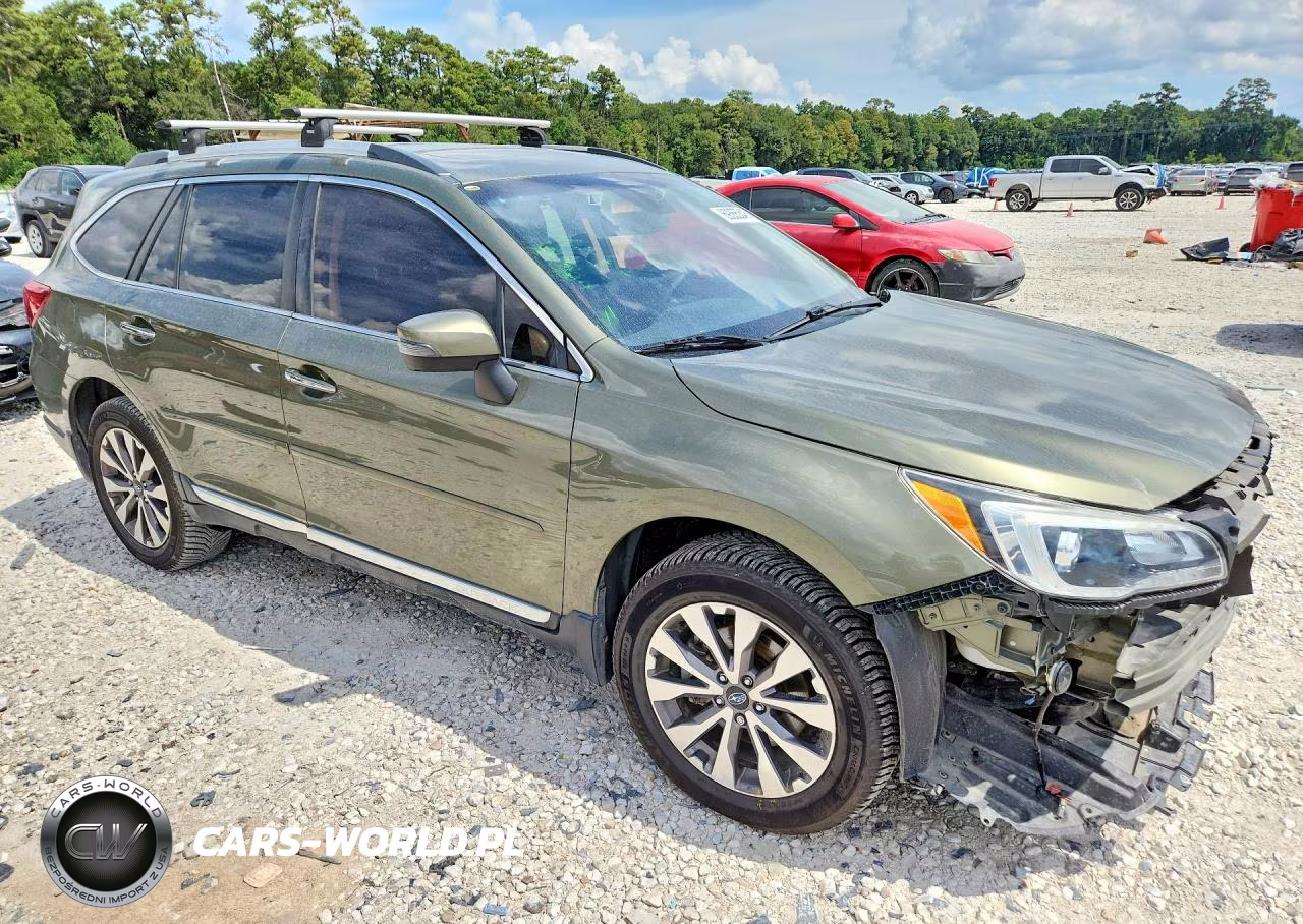 2017 Subaru Outback Touring VIN:4S4BSETC3H3330467 - 4