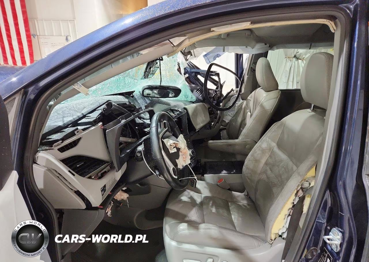 2019 Toyota Sienna Xle 8-Passenger VIN:5TDYZ3DC7KS981801 - 7