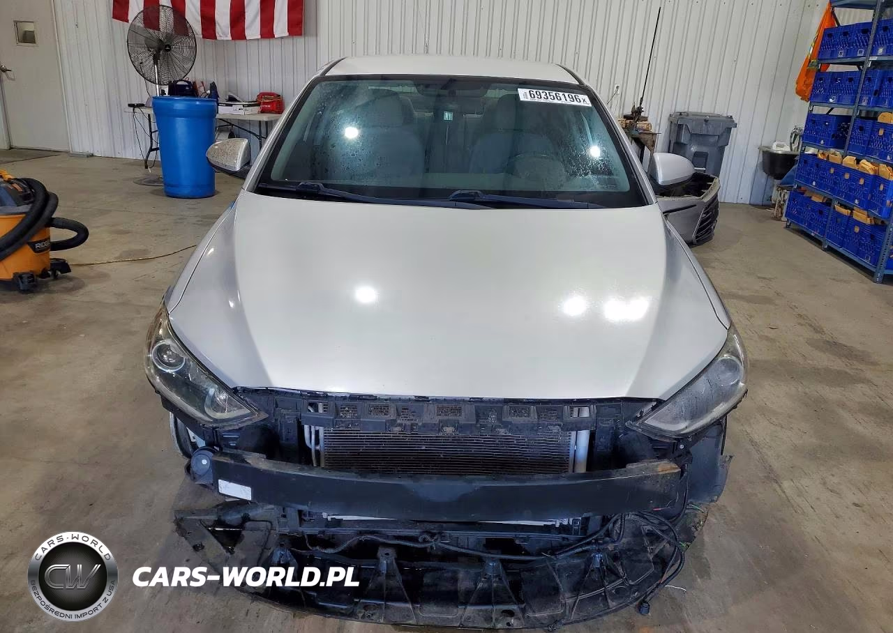 2017 Hyundai Elantra Se VIN:5NPD84LF5HH118240 - 5
