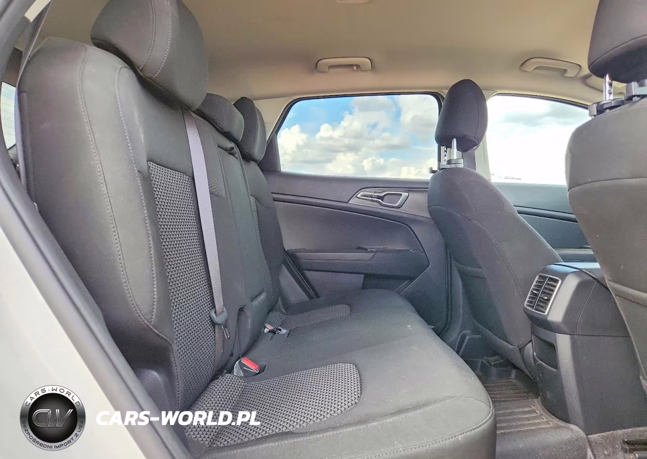 2023 Kia Sportage Lx VIN:KNDPUCAG7P7040884 - 11