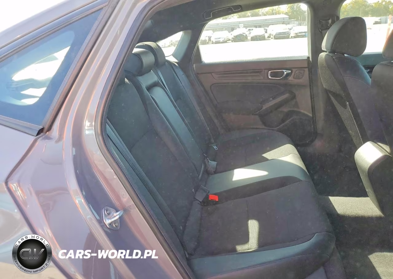 2025 Honda Civic Sport VIN:2HGFE4F89SH304458 - 10
