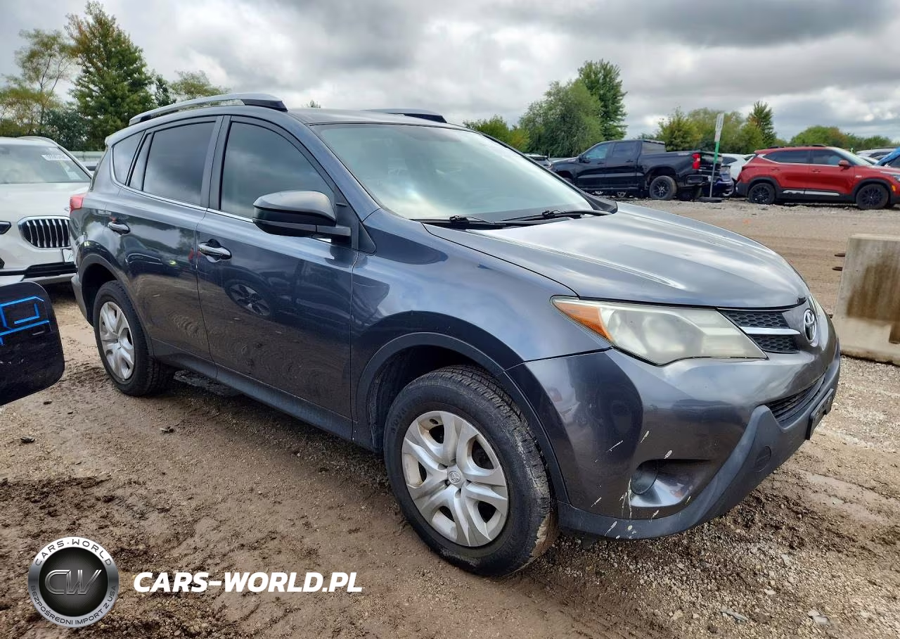 2015 Toyota Rav4 Le VIN:JTMZFREVXFD058097 - 4