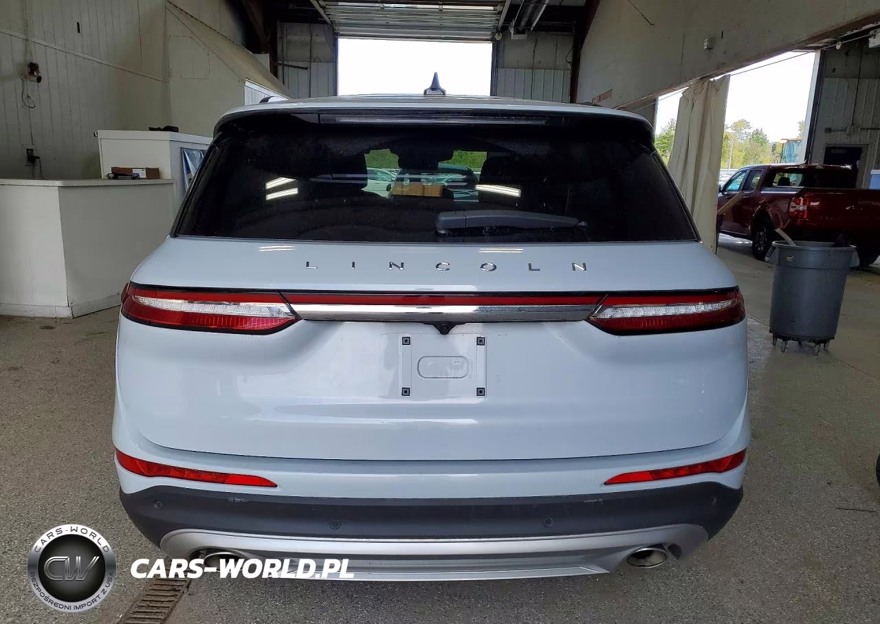 2025 Lincoln Corsair Reserve VIN:5LMCJ2DA5SUL24798 - 6