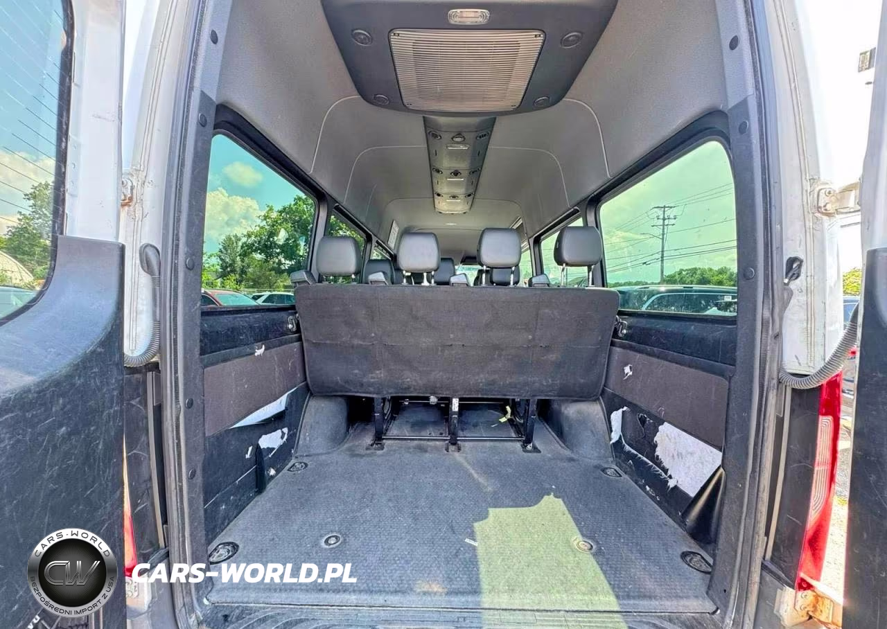 2024 Mercedes-Benz Sprinter 2500 VIN:W1Z4NGHY0RT164471 - 12