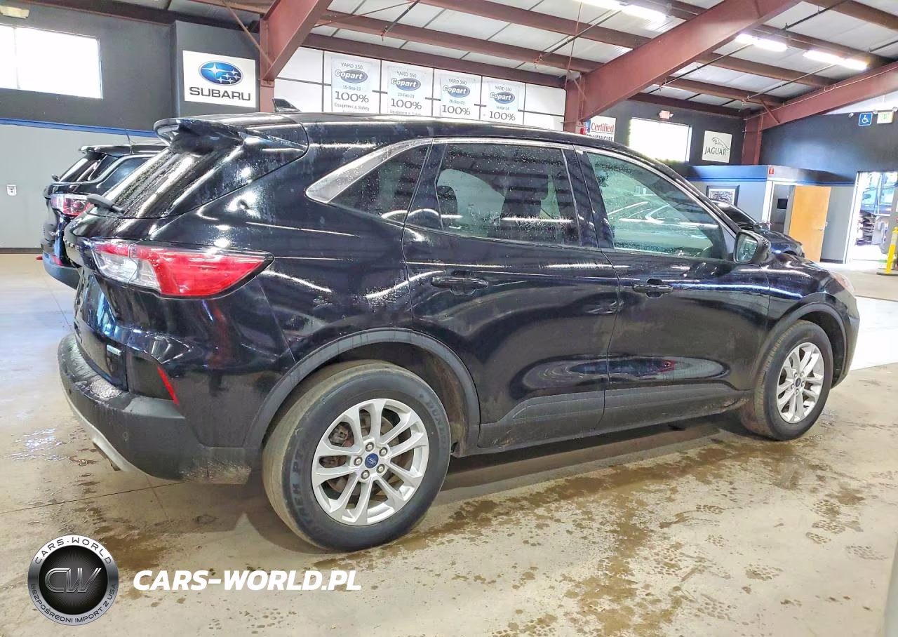 2020 Ford Escape Se VIN:1FMCU0G65LUA81565 - 3