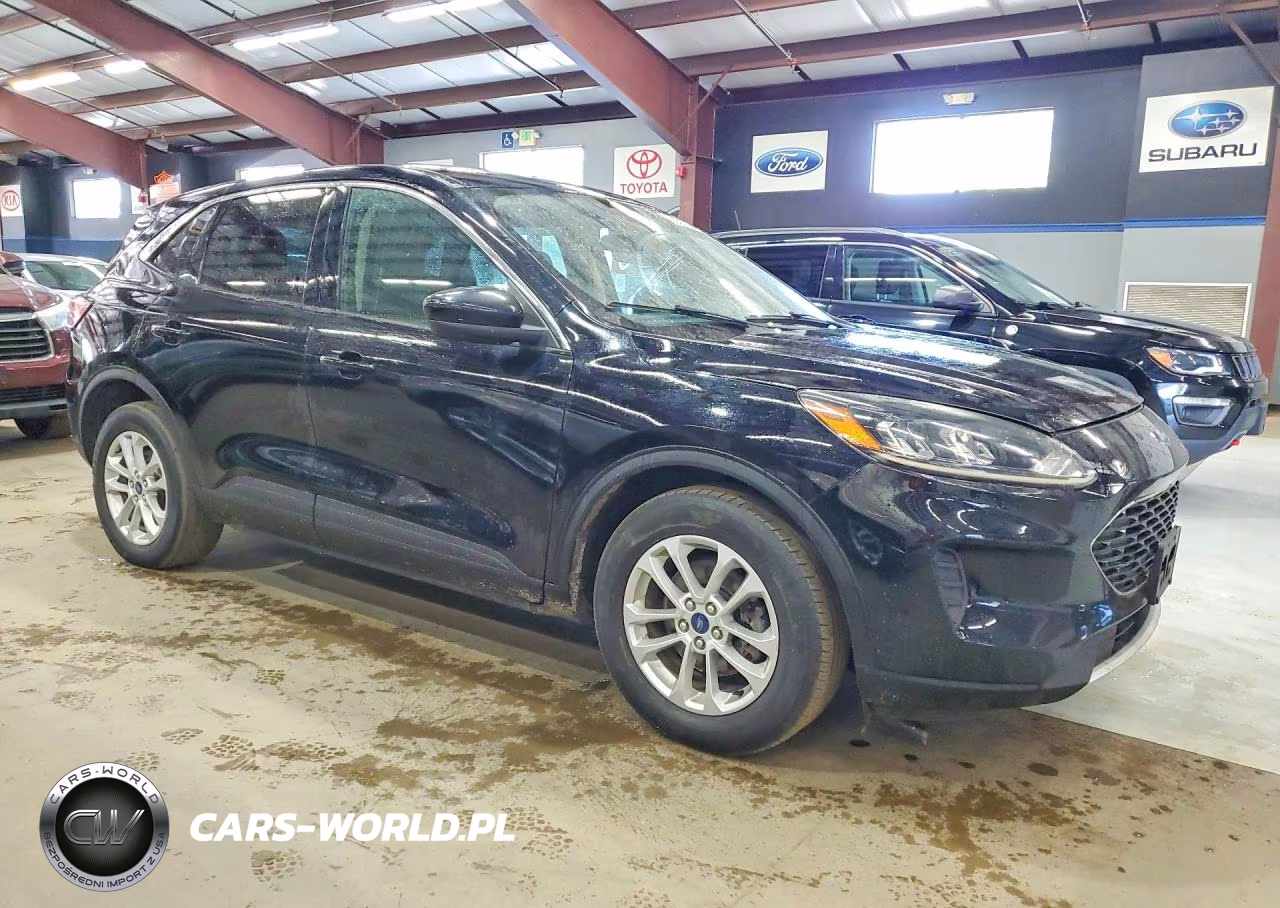 2020 Ford Escape Se VIN:1FMCU0G65LUA81565 - 4