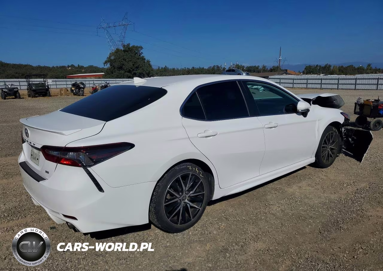 2022 Toyota Camry Se VIN:4T1G11AK4NU646431 - 3
