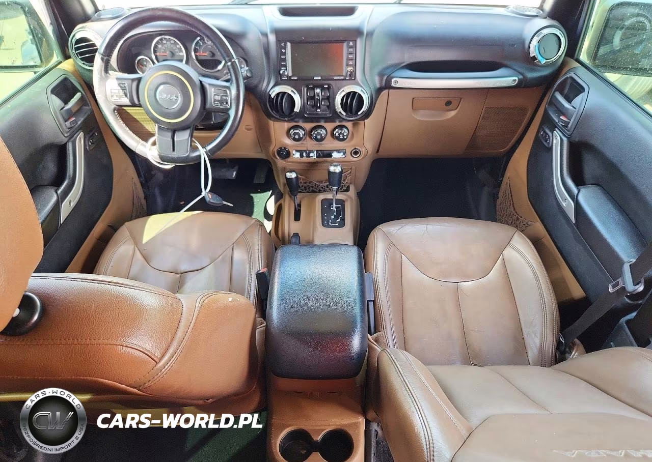 2017 Jeep Wrangler Unlimited Sahara VIN:1C4BJWEG3HL696314 - 8