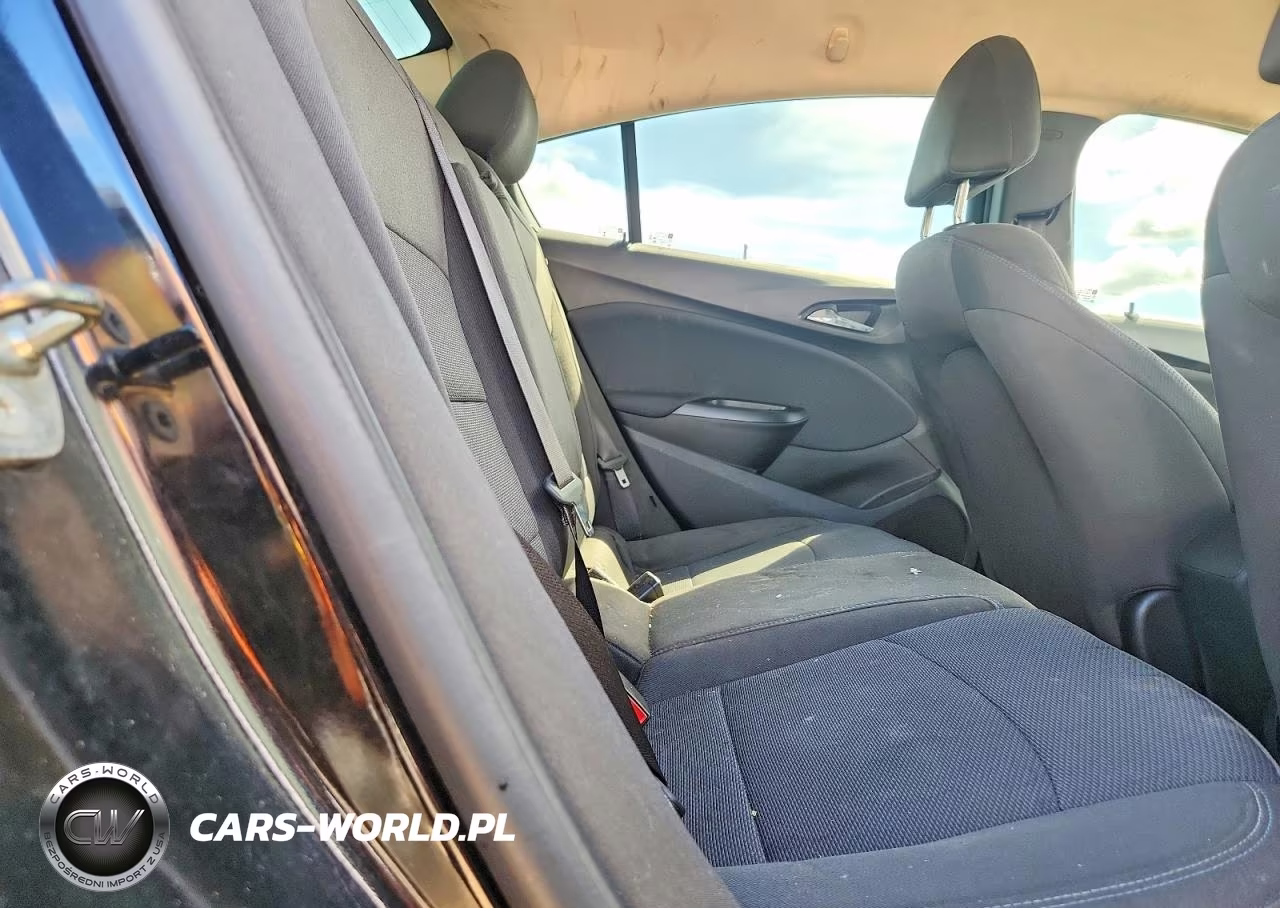 2018 Chevrolet Cruze Lt VIN:1G1BE5SM7J7117728 - 10