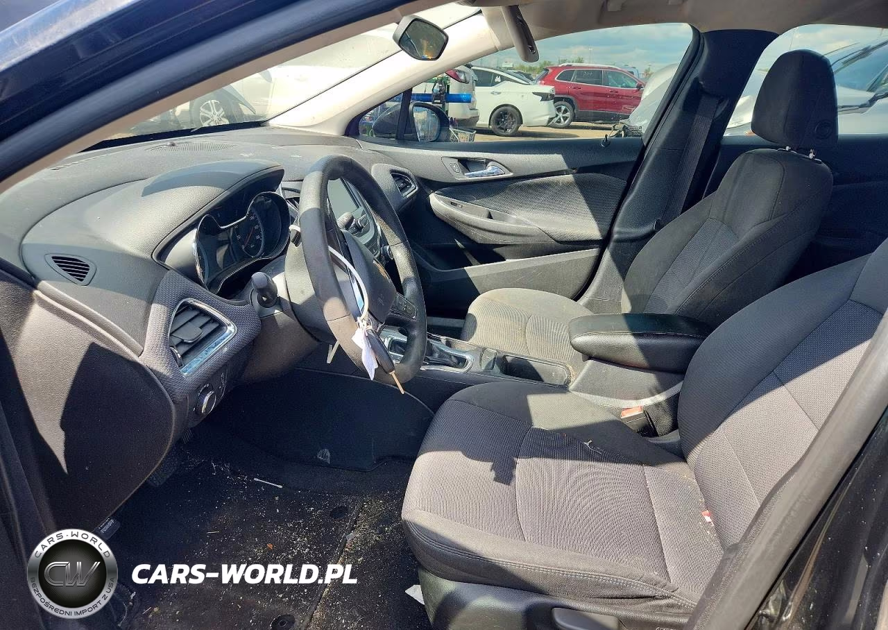 2018 Chevrolet Cruze Lt VIN:1G1BE5SM7J7117728 - 7