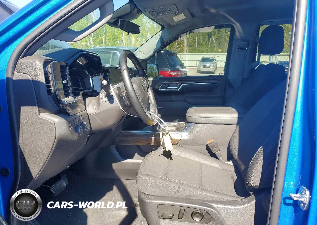 2025 Chevrolet Silverado K1500 Lt Trail Boss VIN:3GCUKFED1SG158971 - 7