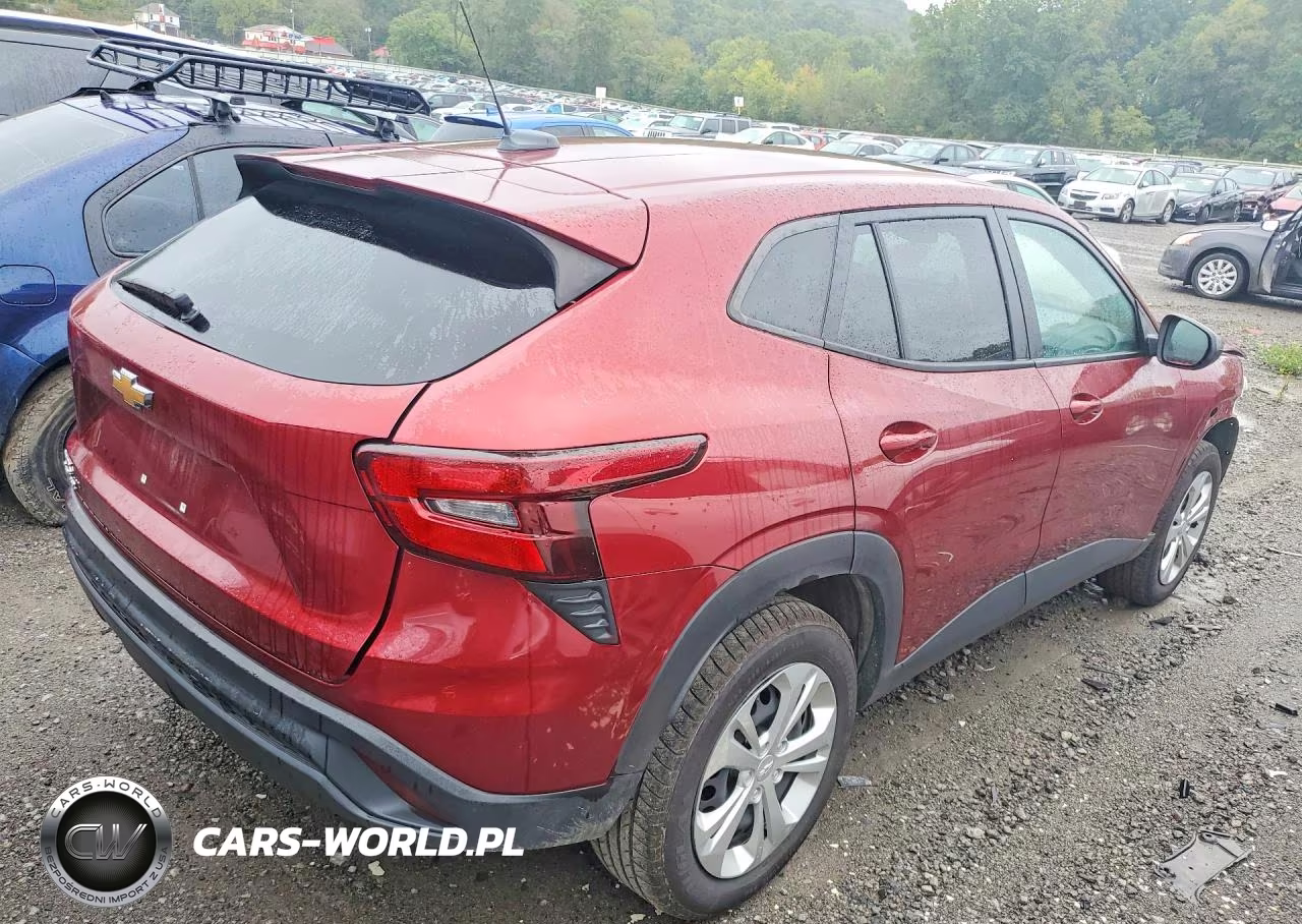 2024 Chevrolet Trax Ls VIN:KL77LFE23RC188573 - 3