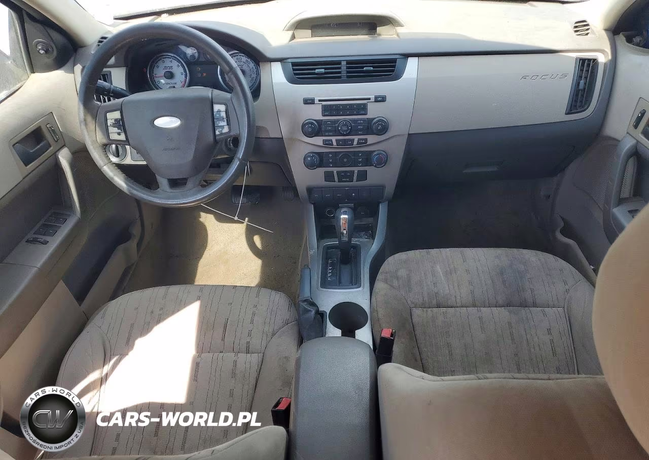 2010 Ford Focus Se VIN:1FAHP3FN9AW133833 - 8