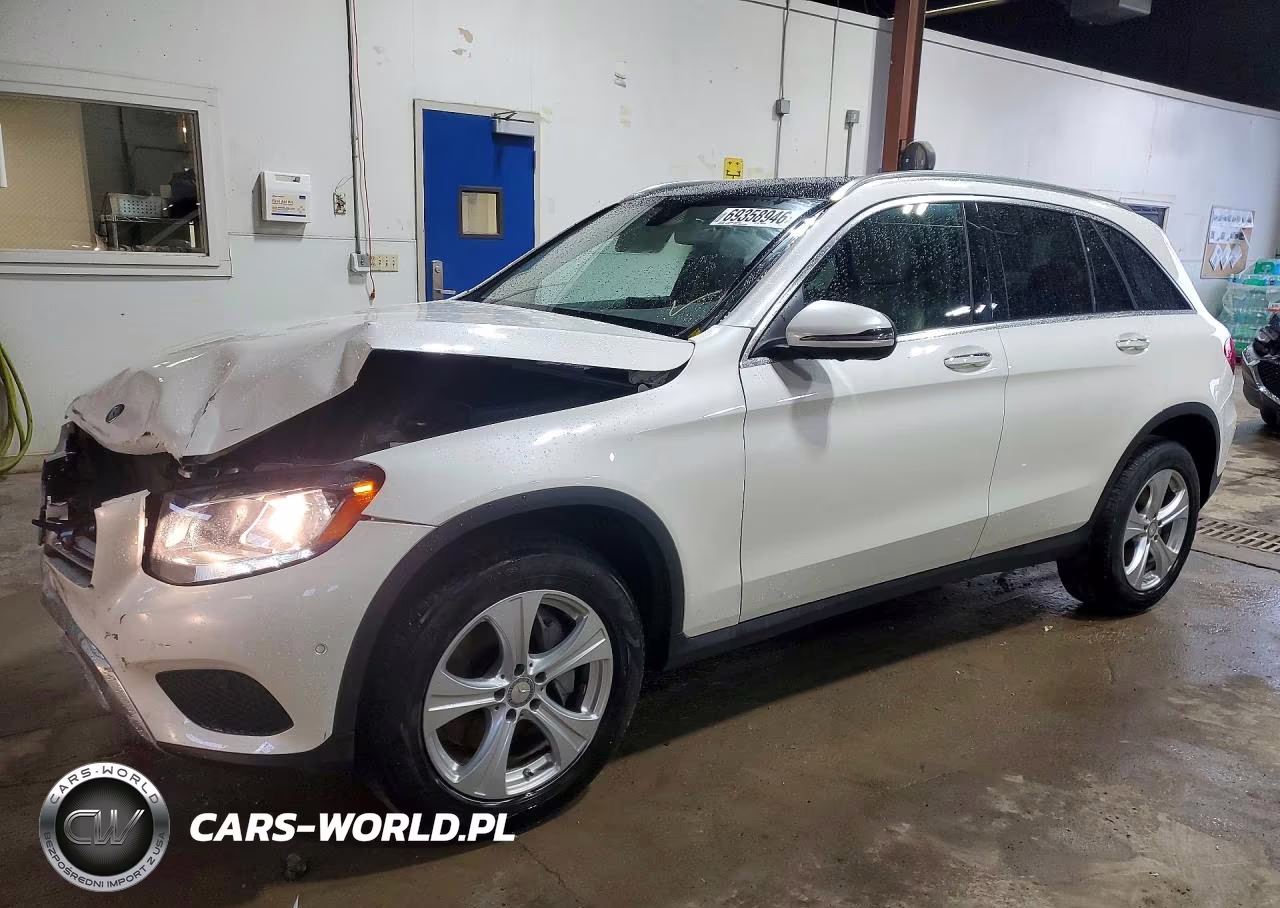 2017 Mercedes-Benz Glc 300 4Matic VIN:WDC0G4KBXHF137175 - 1