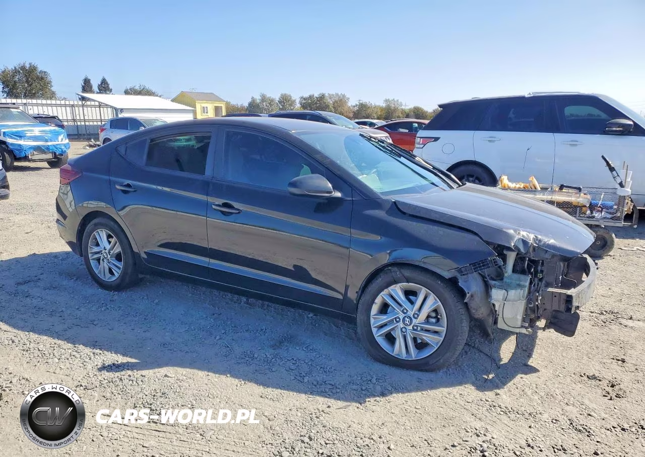 2019 Hyundai Elantra Sel VIN:KMHD84LF8KU773095 - 4