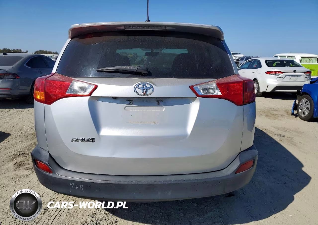 2015 Toyota Rav4 Le VIN:JTMZFREV9FJ024833 - 6