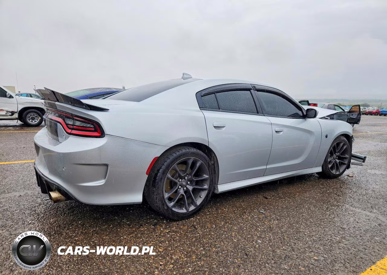 2021 Dodge Charger Scat Pack VIN:2C3CDXGJ2MH511224 - 3