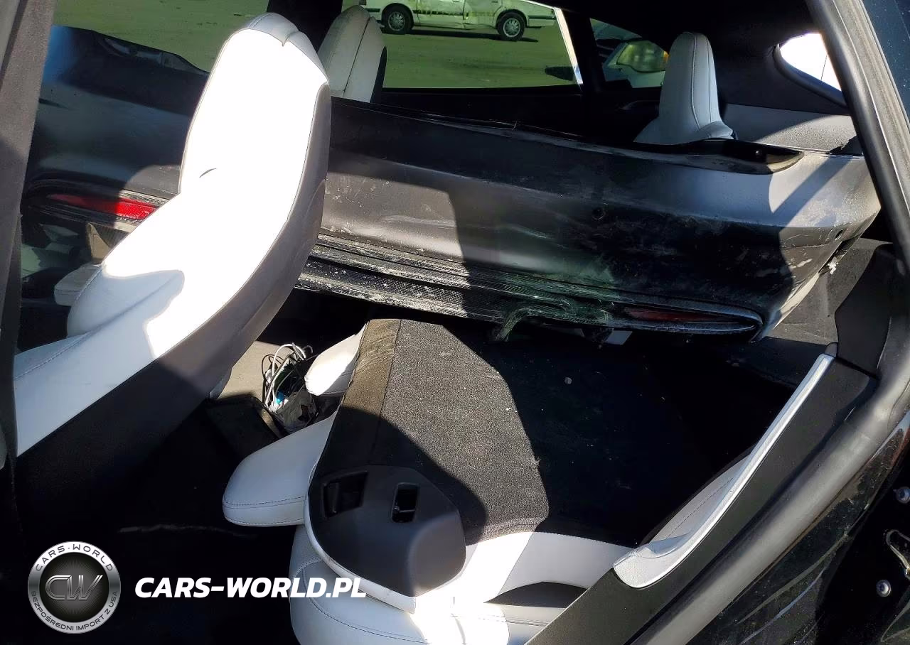 2018 Tesla Model S VIN:5YJSA1E48JF295424 - 10
