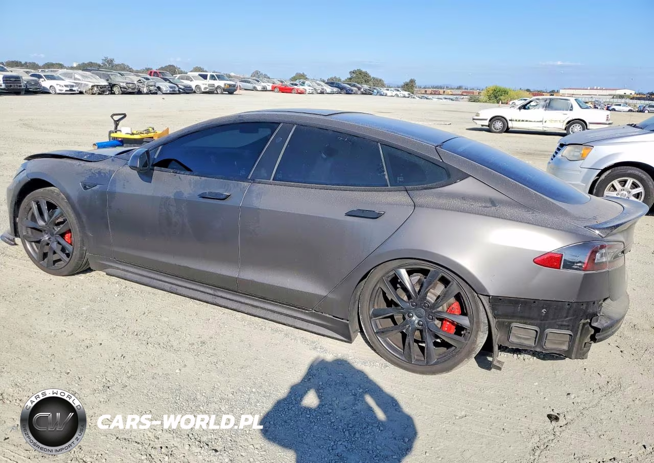 2018 Tesla Model S VIN:5YJSA1E48JF295424 - 2