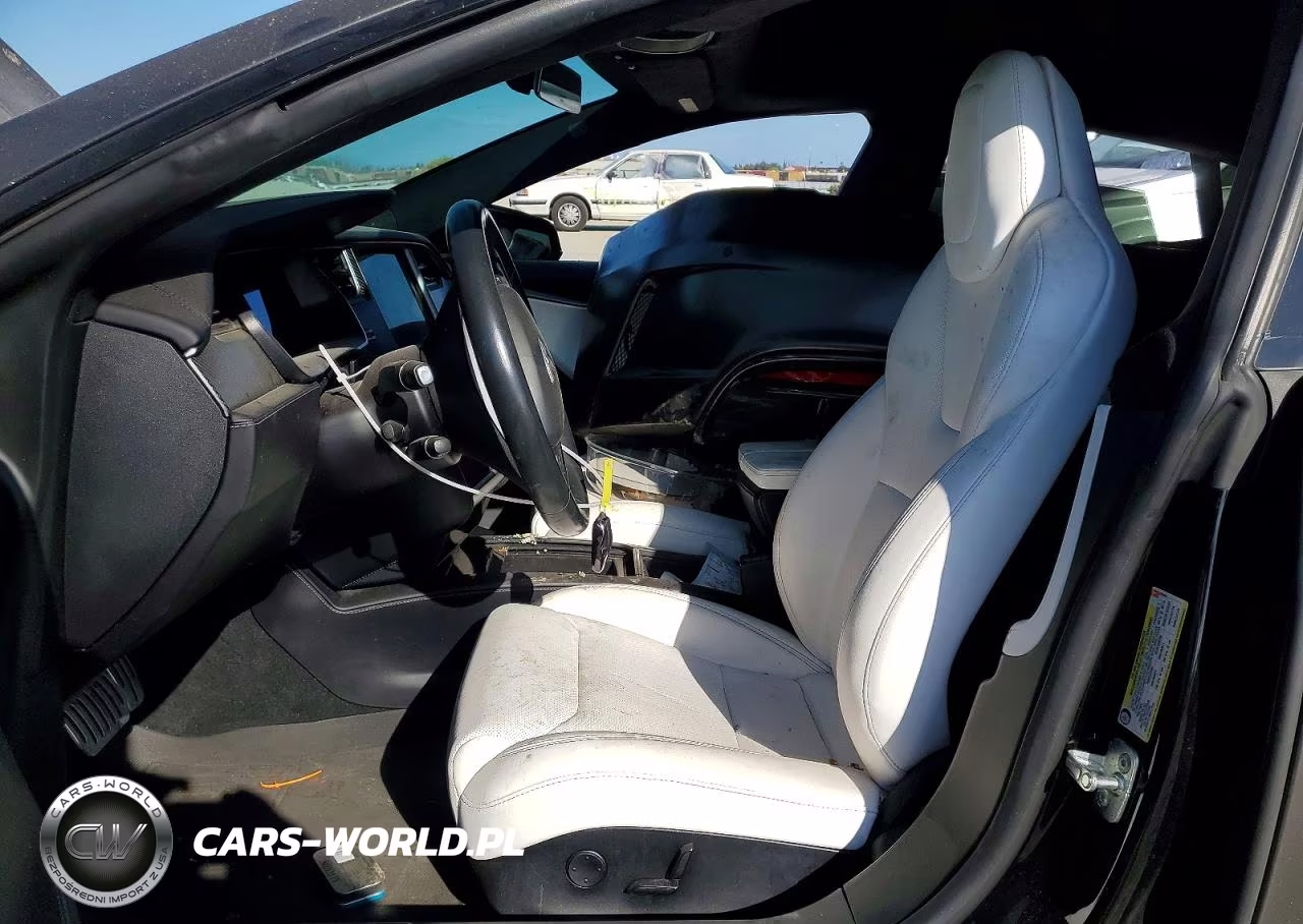 2018 Tesla Model S VIN:5YJSA1E48JF295424 - 7