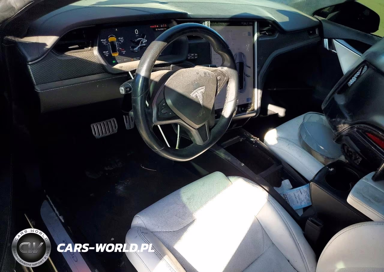 2018 Tesla Model S VIN:5YJSA1E48JF295424 - 8