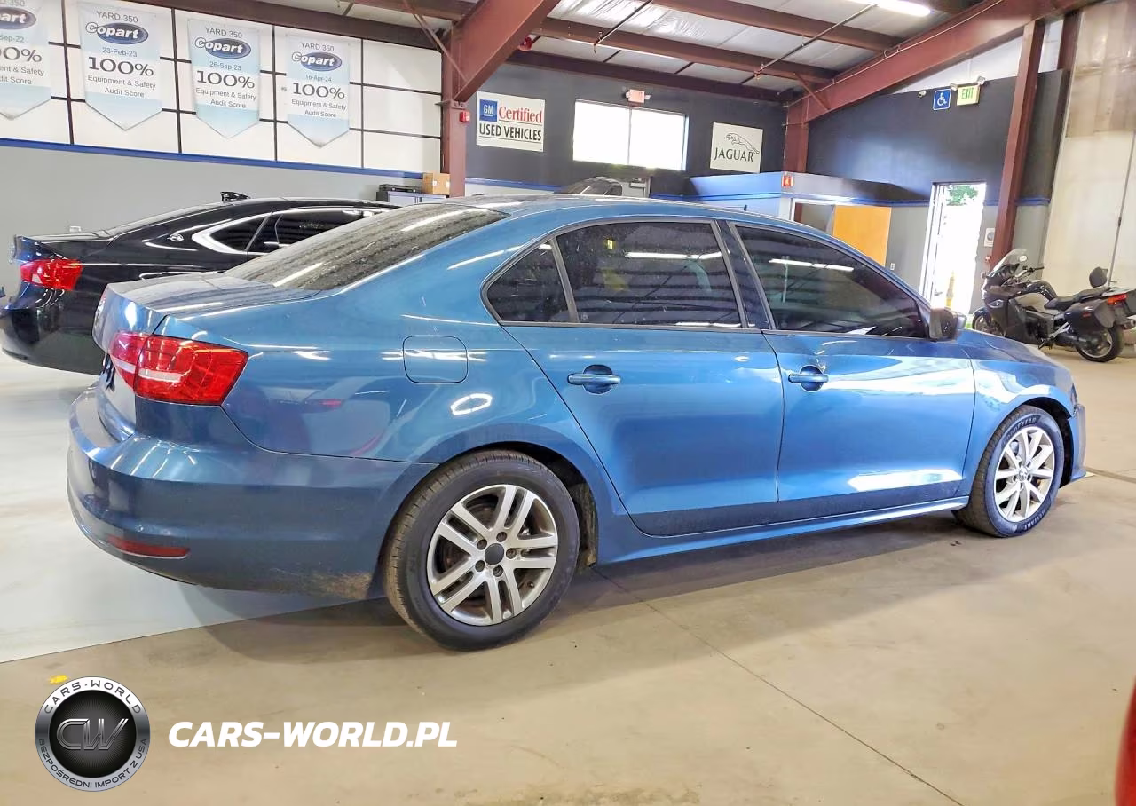 2015 Volkswagen Jetta Base VIN:3VW2K7AJ1FM418881 - 3