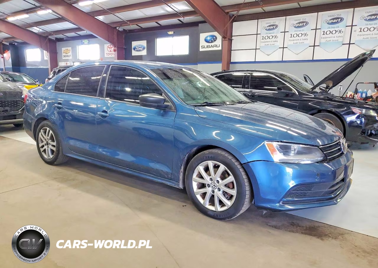 2015 Volkswagen Jetta Base VIN:3VW2K7AJ1FM418881 - 4
