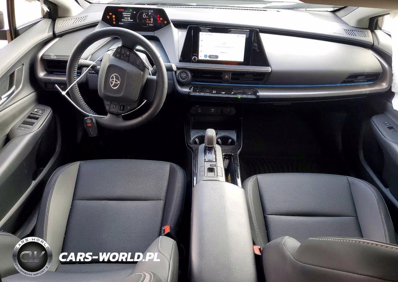 2025 Toyota Prius Xle VIN:JTDACAAUXS3056905 - 8